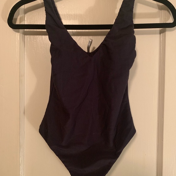 NWOT Gooseberry intimates seaside bodysuit - Picture 2 of 4